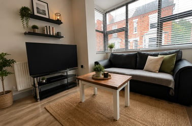 Stratford Road, West Bridgford, Nottingham - Image 2