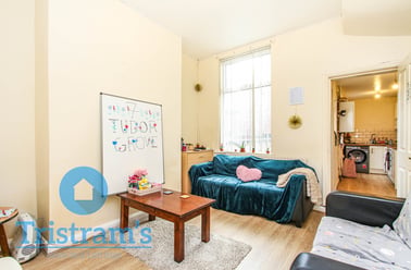 Tudor Grove, Arboretum, Nottingham - Image 3
