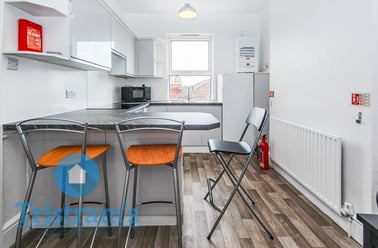 Castle Boulevard, Lenton, Nottingham - Image 2