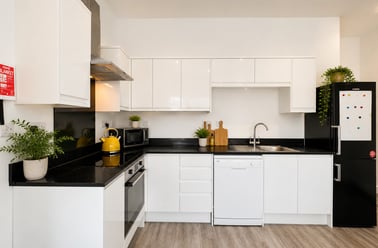 Charnwood Grove, West Bridgford, Nottingham - Image 2