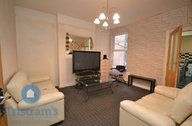 Lenton Boulevard, Nottingham - Image 3