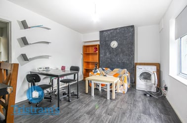 Wollaton Road, Lenton, Nottingham - Image 3