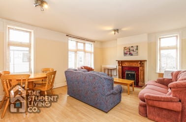 Park Road, Lenton, Nottingham - Image 2
