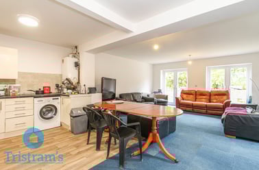 Beeston Road, Nottingham - Image 2