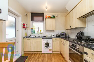 Leslie Road, Forest Fields - Image 3