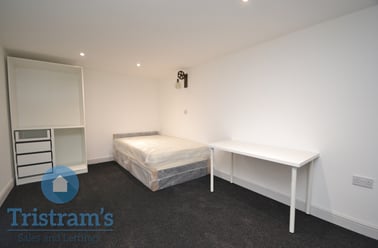 Bulwer Road, Nottingham - Image 3