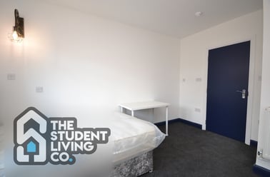 Peveril Street, Radford, Nottingham - Image 3