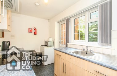 Bluecoat Close, Arboretum, Nottingham - Image 3