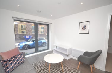 Traffic Street, Nottingham - Image 3