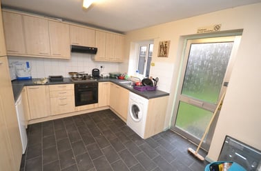 Palmerston Gardens, Hockley, Nottingham - Image 2