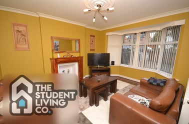 Derby Road, Lenton, Nottingham - Image 3
