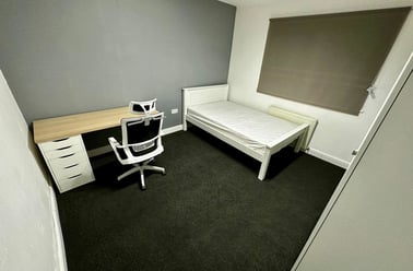 Queens Road East, Nottingham - Image 3