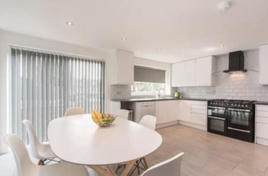 Harlaxton Drive, Nottingham - Image 3