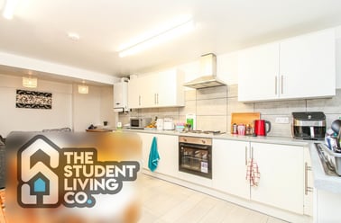 Charnock Avenue, Lenton, Nottingham - Image 2