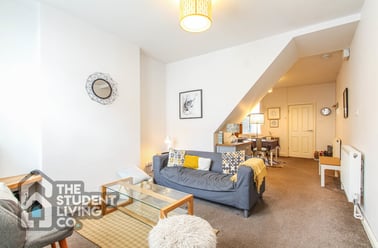 Warwick Street, Dunkirk, Nottingham - Image 3