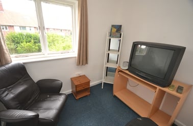 Woodside Road, Nottingham - Image 3