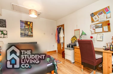 Pelham Crescent, Beeston, Nottingham - Image 2
