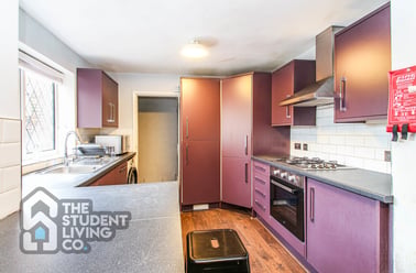 Kimbolton Avenue, Radford, Nottingham - Image 3