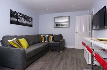 Beeston Road, Nottingham - Image 2