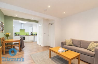 Pelham Crescent, Beeston, Nottingham - Image 2