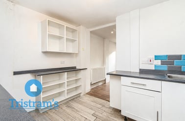 Claude Street, Dunkirk, Nottingham - Image 2