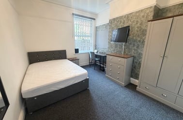 Latchmere Road, Fallowfield, Manchester - Image 2