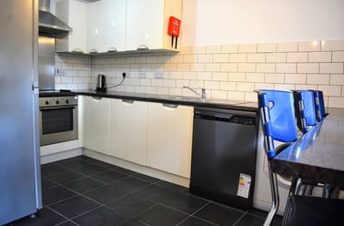 Plymouth Grove, Longsight, Manchester - Image 3