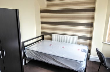 Grecian Street North, Charlestown, Salford - Image 2