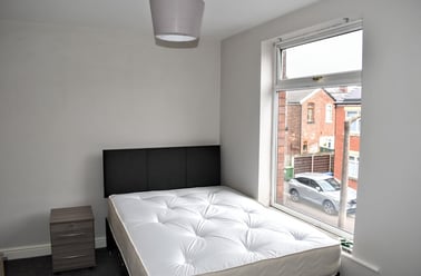 Broadhurst Street, Cheadle, Manchester - Image 2