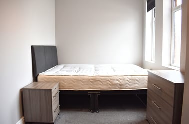 Broadhurst Street, Cheadle, Manchester - Image 3