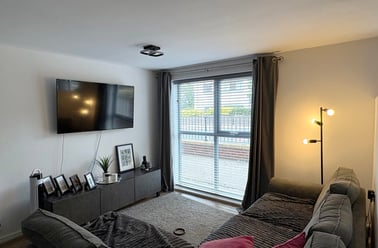 Falconwood Way, Manchester - Image 2