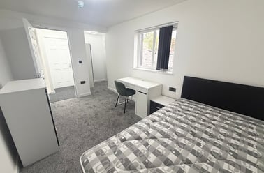 Whitby Road, Fallowfield, Manchester - Image 2