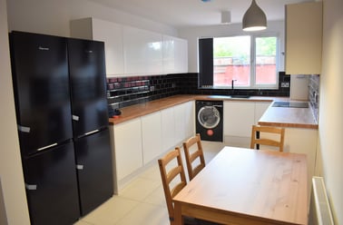 Whitby Road, Fallowfield, Manchester - Image 2