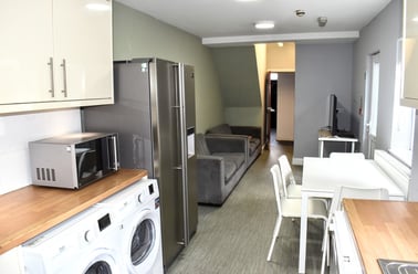 Moseley Road, Fallowfield, Manchester - Image 2