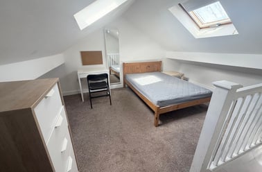 Carlton Avenue, Rusholme, Manchester - Image 2