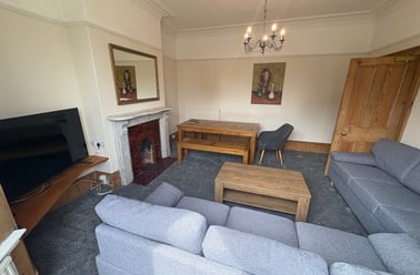 East Parade, Heworth, York - Image 2