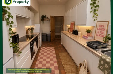 East Parade, Heworth, York - Image 2