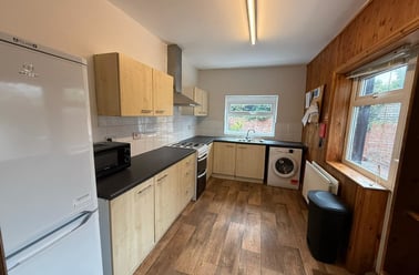 Main Avenue, Heworth, York - Image 2