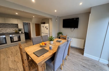Ingleborough Avenue, Tang Hall, York - Image 2