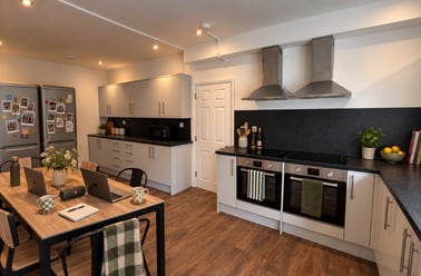 Millfield Lane, Layerthorpe, York - Image 2