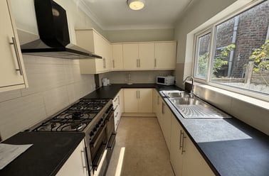 Kitchener Street, Clifton, York - Image 3