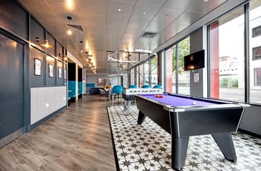 Deluxe Ensuite Plus, Coppergate, 17–18 The Kingsway, City Centre, Swansea - Image 2