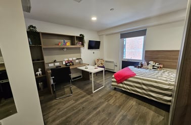 Premium Plus Studio, Coppergate, 17–18 The Kingsway, City Centre, Swansea - Image 2