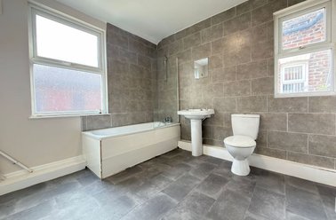 Romer Road, Kensington, Liverpool - Image 2