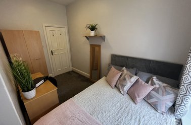 24 Cumberland Road, Hyde Park, Leeds - Image 2