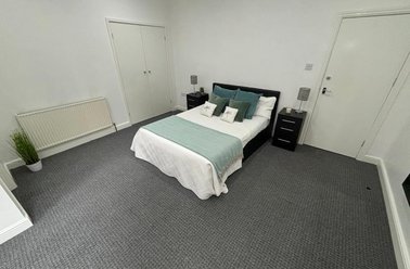 9 North Grange Road, Headingley, Leeds - Image 2