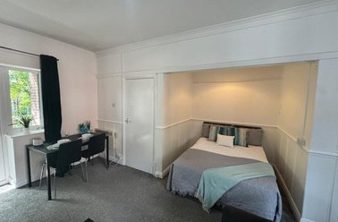 Cumberland Court, Burley, Leeds - Image 2