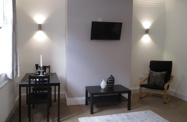 Station Parade, Kirkstall, Leeds - Image 3