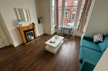 1 Norwood Terrace, Hyde Park, Leeds - Image 2