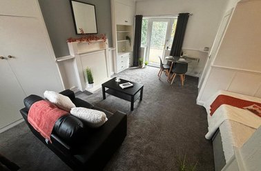 Cumberland Court, Burley, Leeds - Image 2